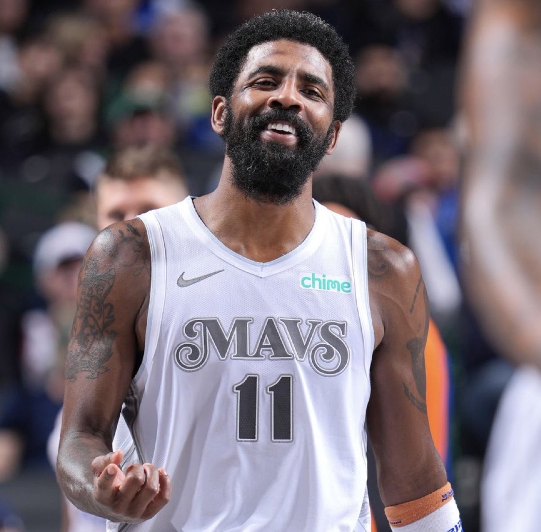 目前国足在 目前国足在